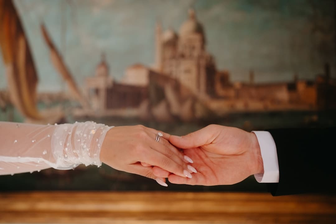 景甜工作室辟谣 否认景甜与冯绍峰闪婚传闻